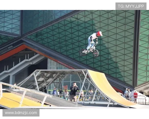 武汉极限运动队以96分领跑极限运动嘉年华积分榜展现强大实力